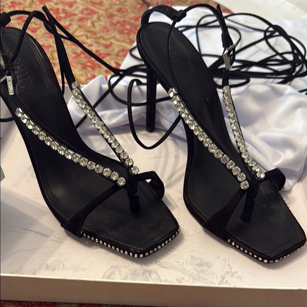 Elegant Black Heels Strap around your ankles sexy blinged out